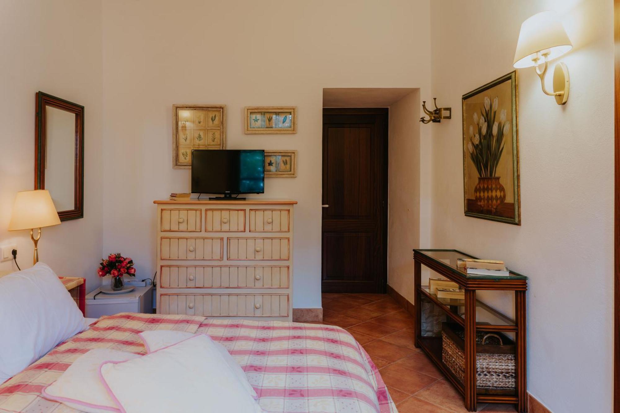 Finca Es Llobets - Adults Only S'Estanyol de Migjorn Экстерьер фото